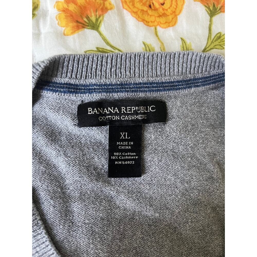 Banana Republic Gray Cotton & Cashmere Sweater - Picture 2 of 5